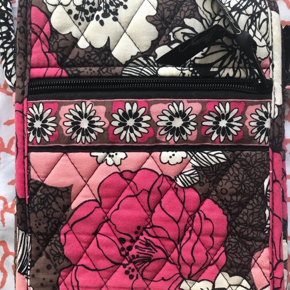 Vera Bradley crossbody purse - Picture 2 of 6